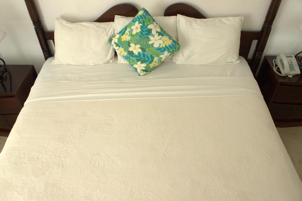 Yard Beach House Negril Bagian luar foto